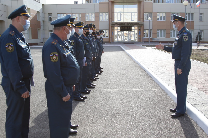 Строевой смотр в Главном управлении