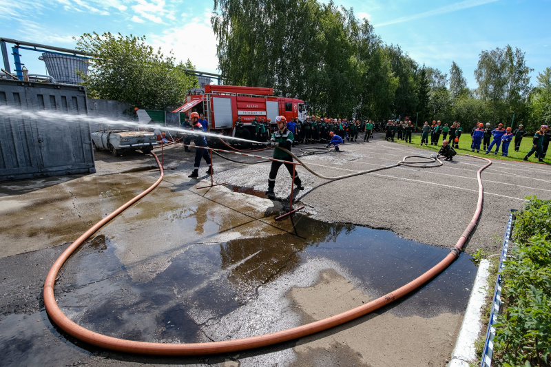 Добровольные пожарные дружины предприятий АО «ТАИФ-НК» показали хорошую подготовку