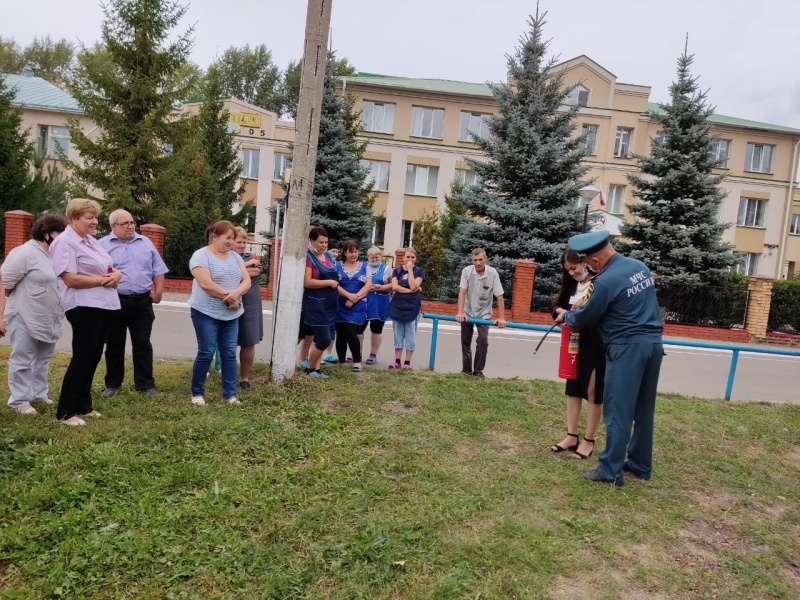 Весь сентябрь - уроки безопасности