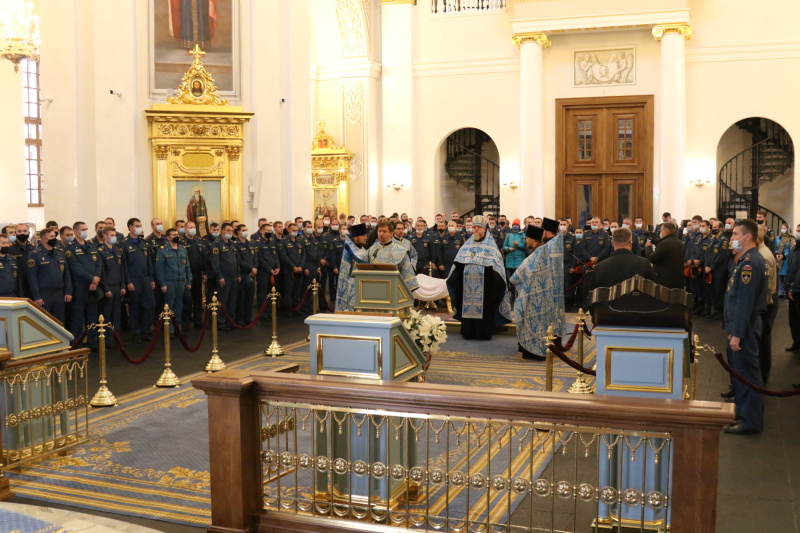 В православных храмах Татарстана прошли благодарственные молебны в честь заступницы от огня