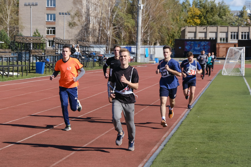 Пожарные Нижнекамска соревновались в кроссе