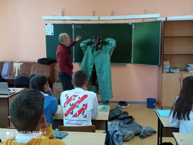 Открытые уроки в школах  по гражданской обороне