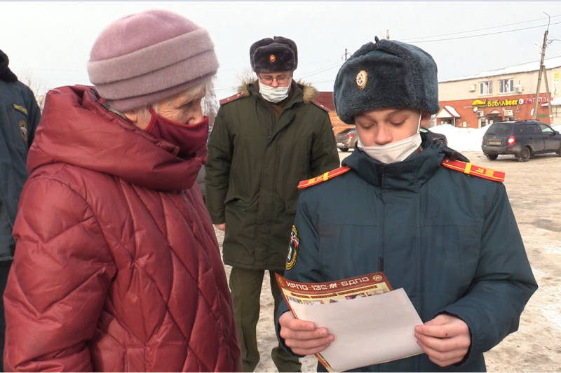 Кадеты МЧС призывают устанавливать пожарные извещатели