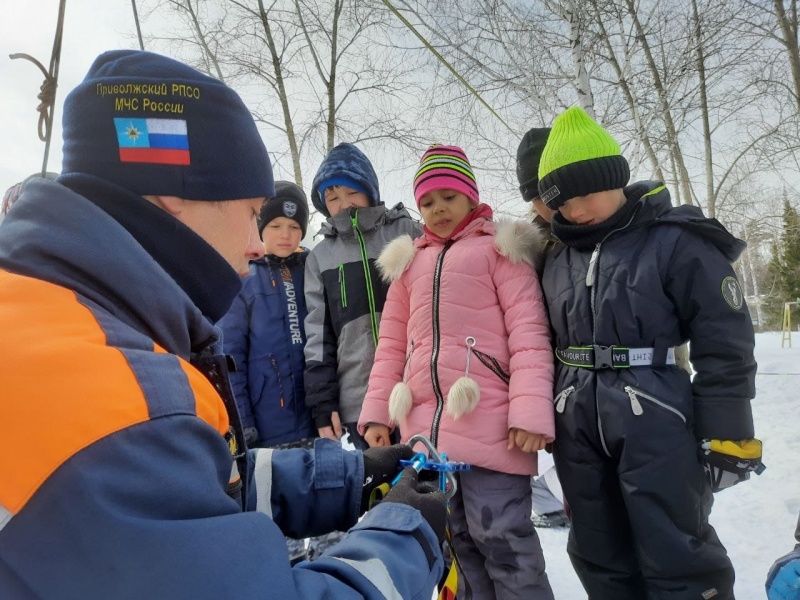 «Роза ветров» заманила спасателей