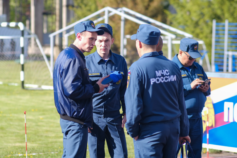 Достойный приём: в Нижнекамске состоялись республиканские соревнования газодымозащитной службы