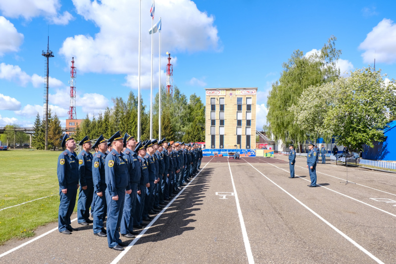 Достойный приём: в Нижнекамске состоялись республиканские соревнования газодымозащитной службы