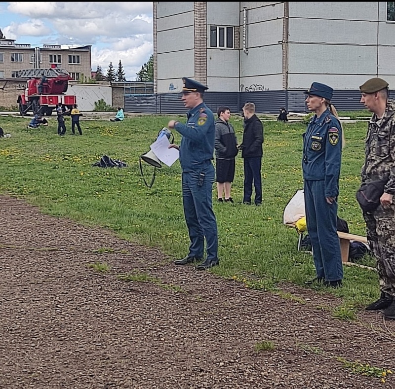 Дружины юных пожарных соревновались в Заинске