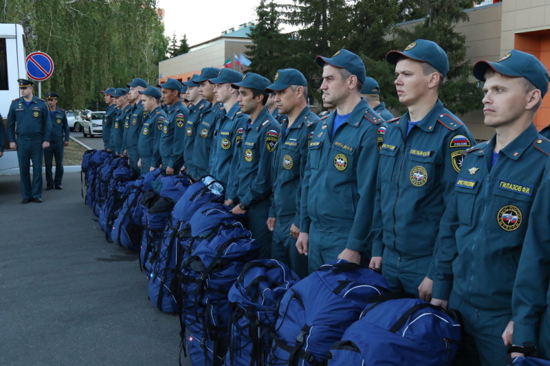 Татарстанские пожарные отправились в Нижегородскую область для усиления группировки МЧС России в борьбе с природными пожарами