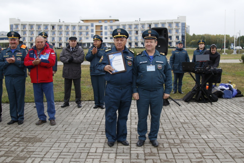 Сборная Уральского федерального округа стала сильнейшей по итогам XV Всероссийского Чемпионата по водно-моторным соревнованиям среди команд ГИМС МЧС России