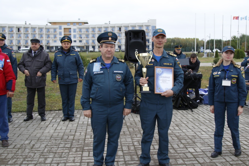 Сборная Уральского федерального округа стала сильнейшей по итогам XV Всероссийского Чемпионата по водно-моторным соревнованиям среди команд ГИМС МЧС России