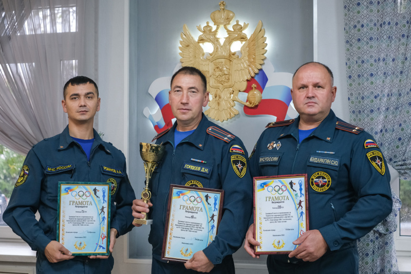 «Осенний кросс»: беговое состязание выявило сильнейших атлетов среди пожарных