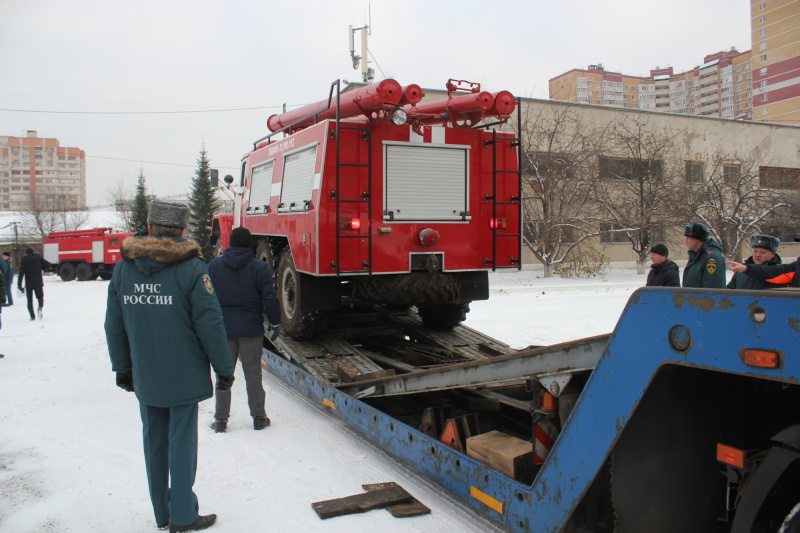 Пожарная техника отправилась из Татарстана в ЛНР