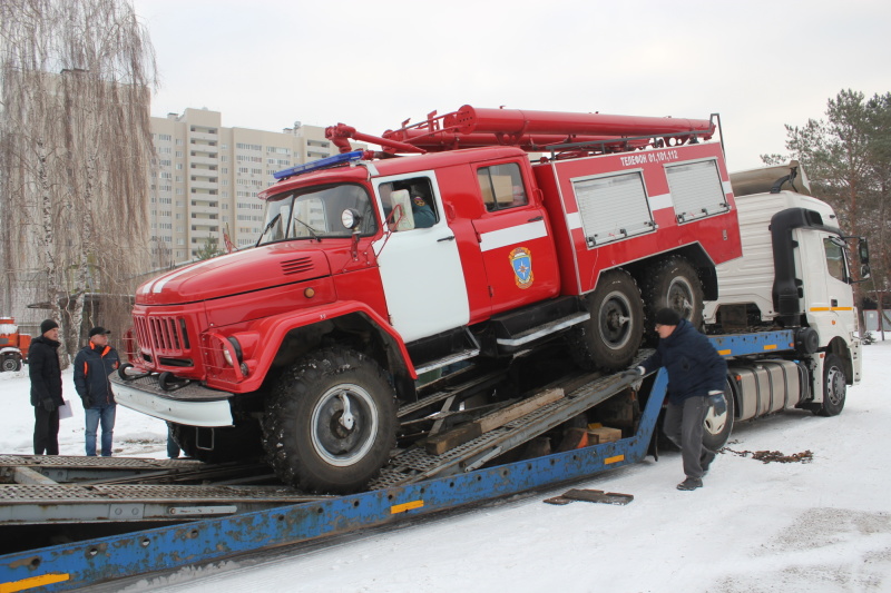 Пожарная техника отправилась из Татарстана в ЛНР