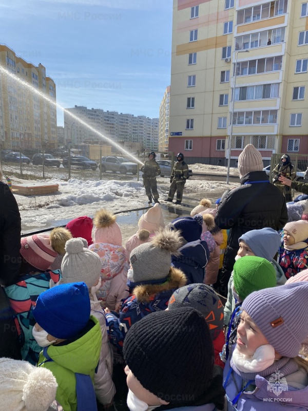 В детском саду прошла пожарная учебная эвакуация