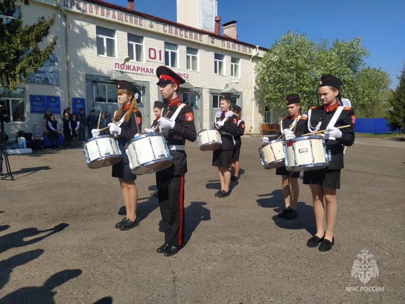 В Зеленодольском гарнизоне провели церемонию принятия присяги сотрудниками МЧС