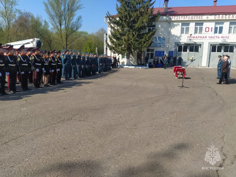 В Зеленодольском гарнизоне провели церемонию принятия присяги сотрудниками МЧС