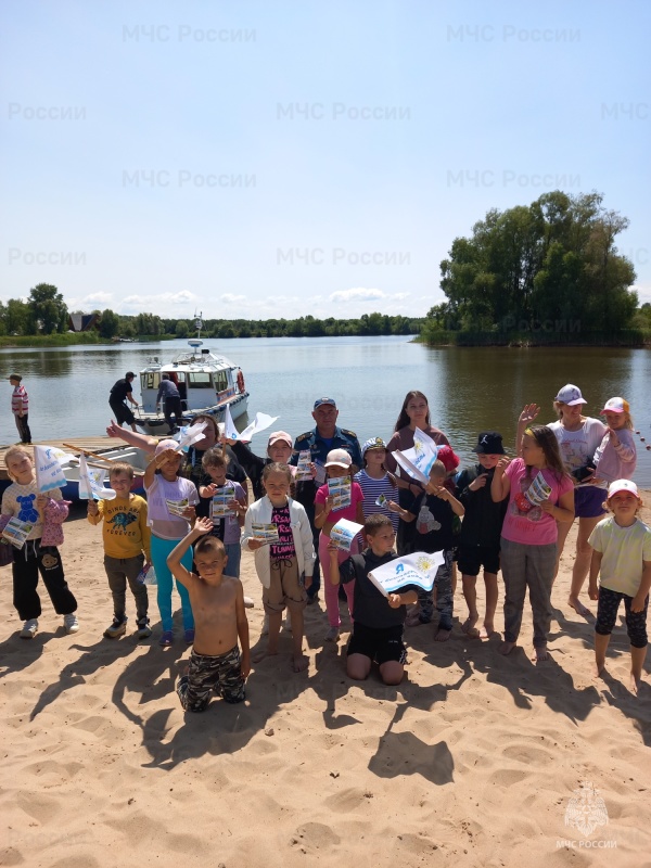 Безопасность на воде в летние каникулы