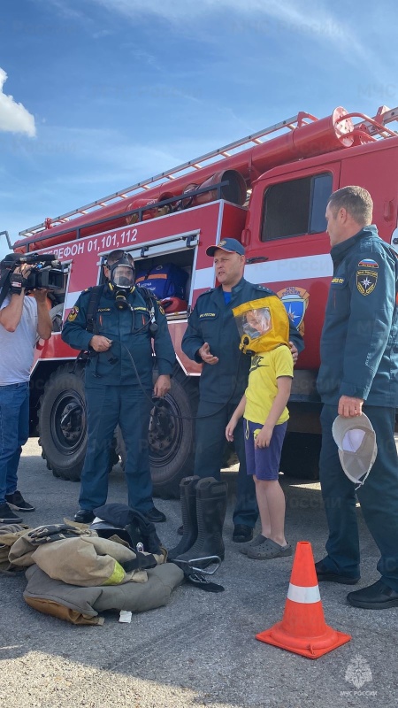 Праздник пожарной безопасности в «Лагере моего двора»