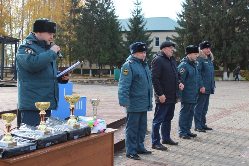 Аксубаевские пожарные завоевали золотой кубок пожарного кроссфита