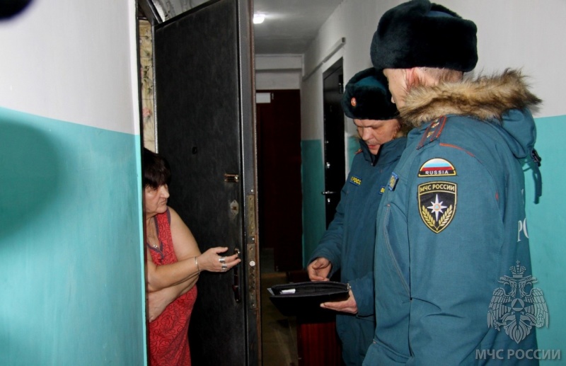 В домах коридорного типа: в Зеленодольске продолжается пожарно-профилактическая операция «Жилище»