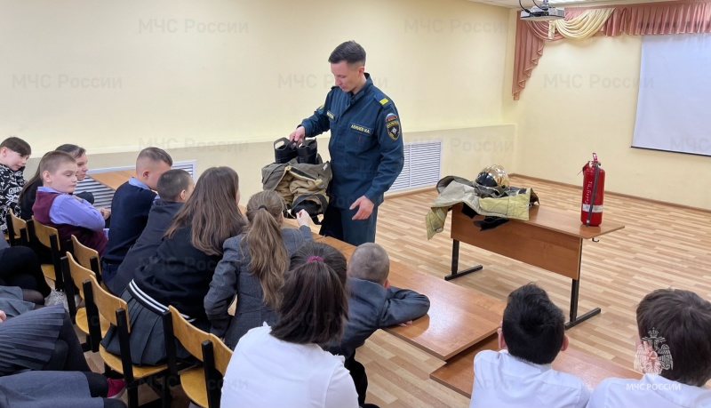 О пожарной безопасности со школьной скамьи