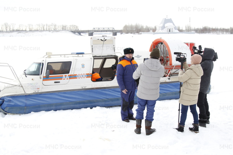 Центр ГИМС предупреждает: мартовский лед стремительно теряет свою прочность!