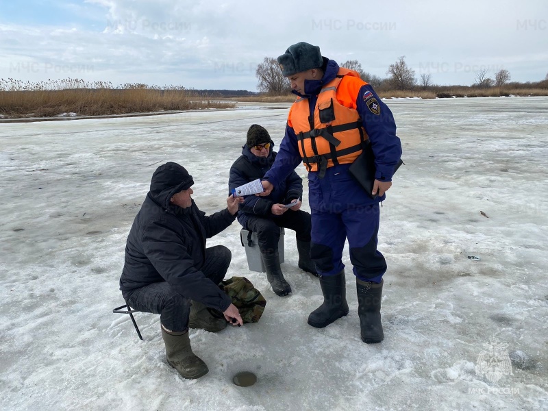 В Зеленодольском районе продолжают проводить рейды по безопасности на льду