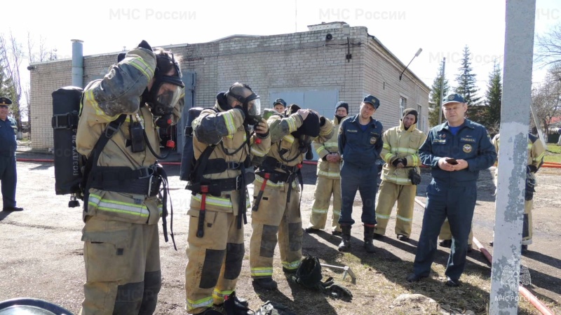 В Набережных Челнах определились лучшие газодымозащитники среди договорных подразделений ПО