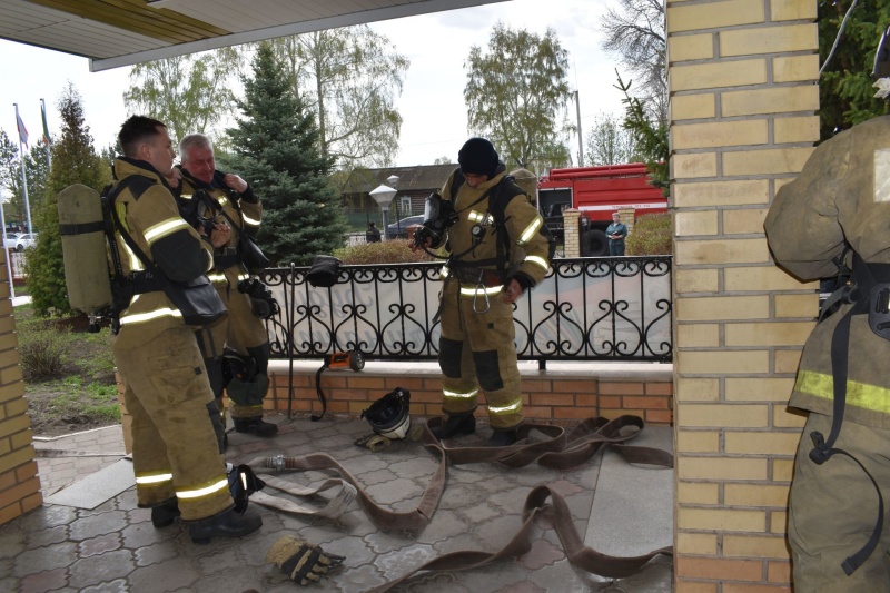 В первой школе Алексеевского прошли пожарно-тактические учения