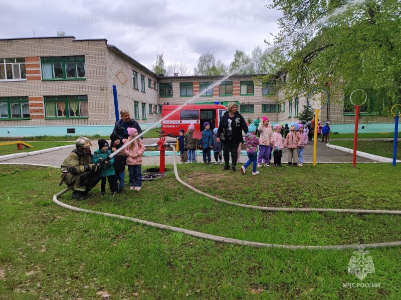 Про пожарную безопасность – весело и доступно!