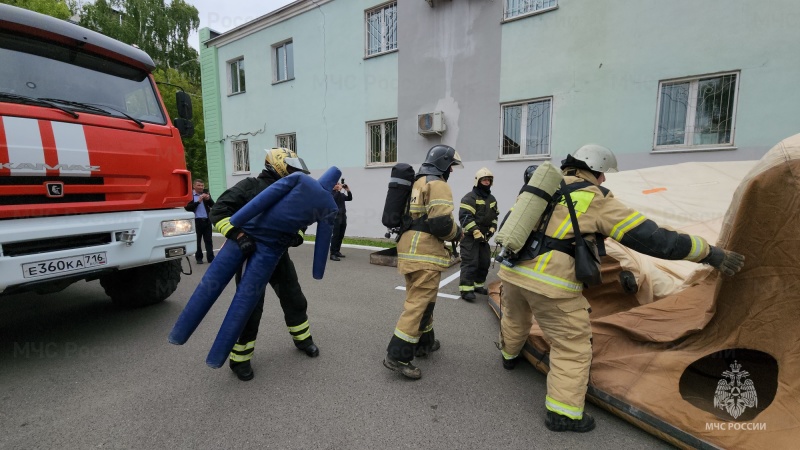 Условный пожар потушили в здании Кировского районного суда