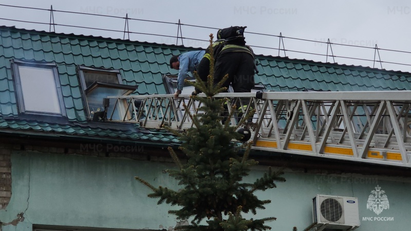 Условный пожар потушили в здании Кировского районного суда