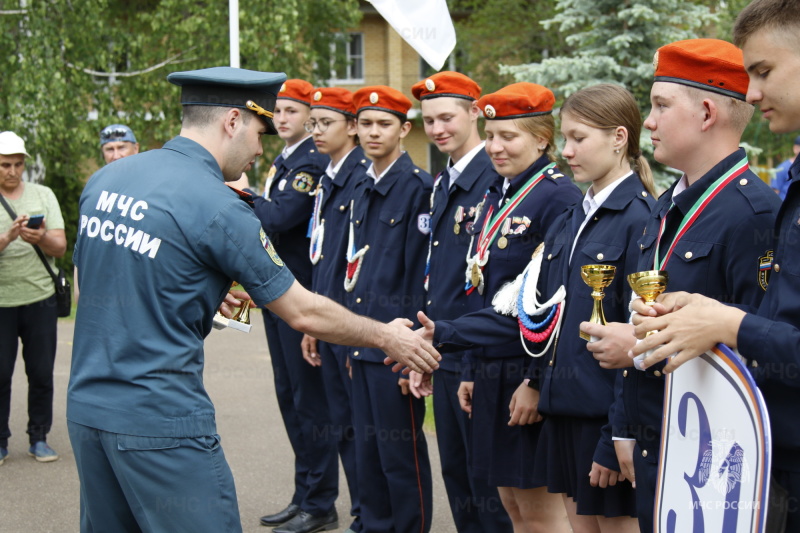 Представлять республику на межрегиональных соревнованиях «Школа безопасности» вновь будут ребята из Казани