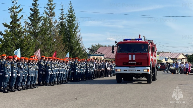 105-й выпуск Тетюшского государственного колледжа гражданской защиты стартовал во взрослую жизнь!