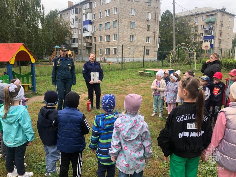 Маленькие герои: Урок безопасности в детском саду «Светлячок»